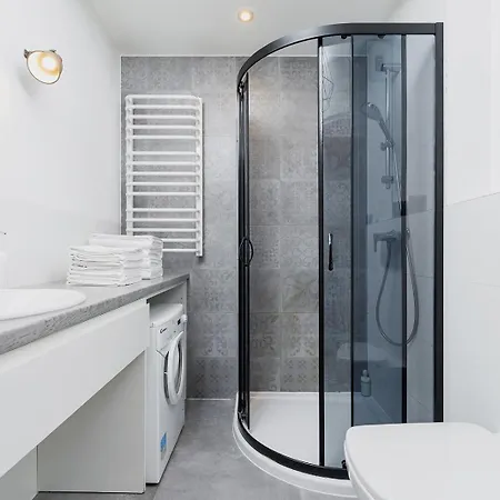 شقة 2 Bedroom With Terrace- Pilsudskiego 11