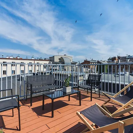 شقة 2 Bedroom With Terrace- Pilsudskiego 11 كراكوفيا