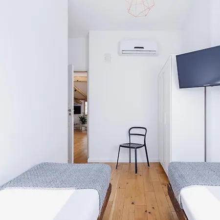 2 Bedroom With Terrace- Pilsudskiego 11 *
