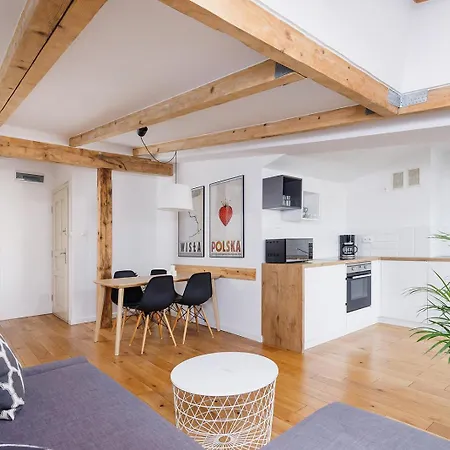 2 Bedroom With Terrace- Pilsudskiego 11 Krakow