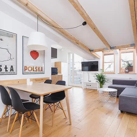 Cloud Nest - 2Br Ap With Terrace & Ac - Center Cracovia